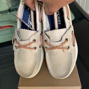 Sperry Cup II shoes color Oat New from Dillard’s